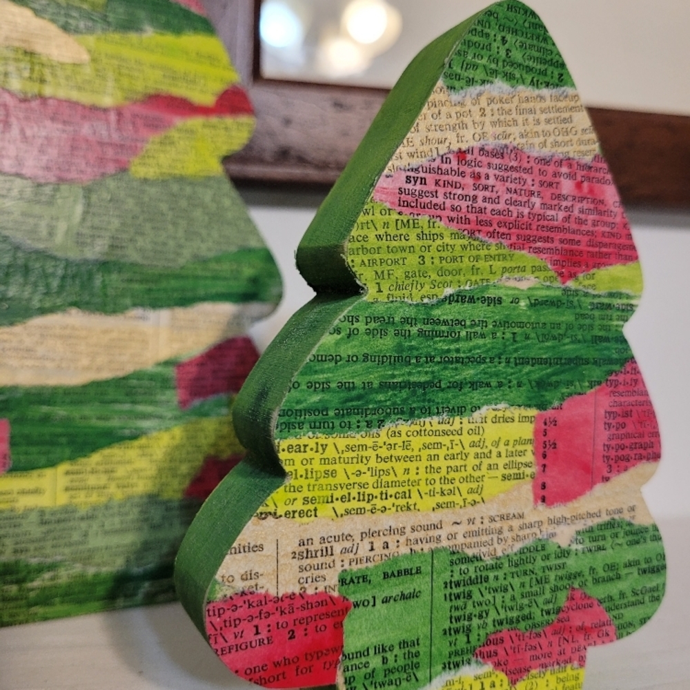 Colorful Holiday Tree Decor Set - Picture 3 of 8